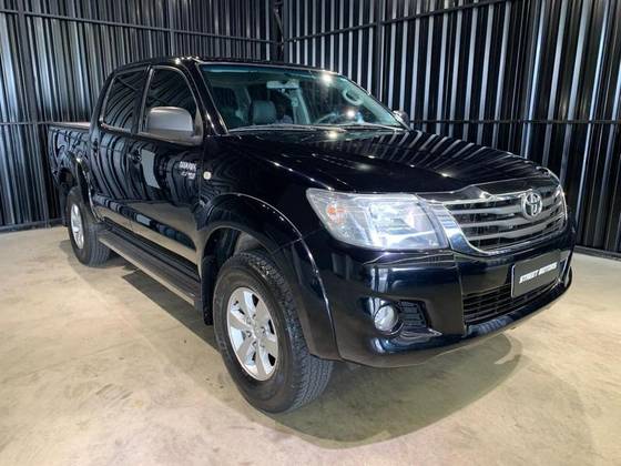 TOYOTA HILUX 2.7 SR 4X2 CD 16V FLEX 4P AUTOMÁTICO